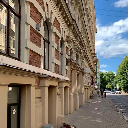 Apartament Charming With Rooftop View Ryga