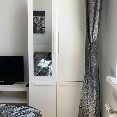 Apartman Charming With Rooftop View *